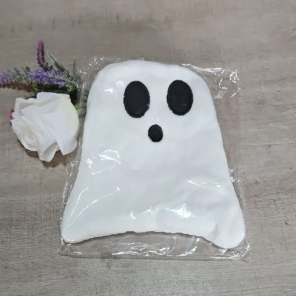 Cute GhostโPlush Hanging Hand Towel
